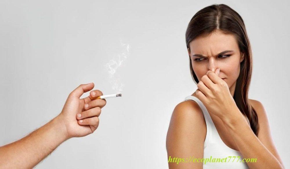 Cómo deshacerse del olor a cigarrillo